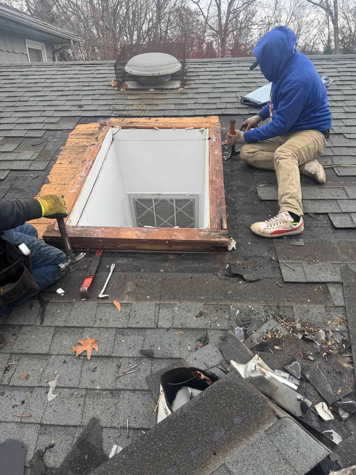 Skylight Leaking? Causes, Fixes and When to Replace It
